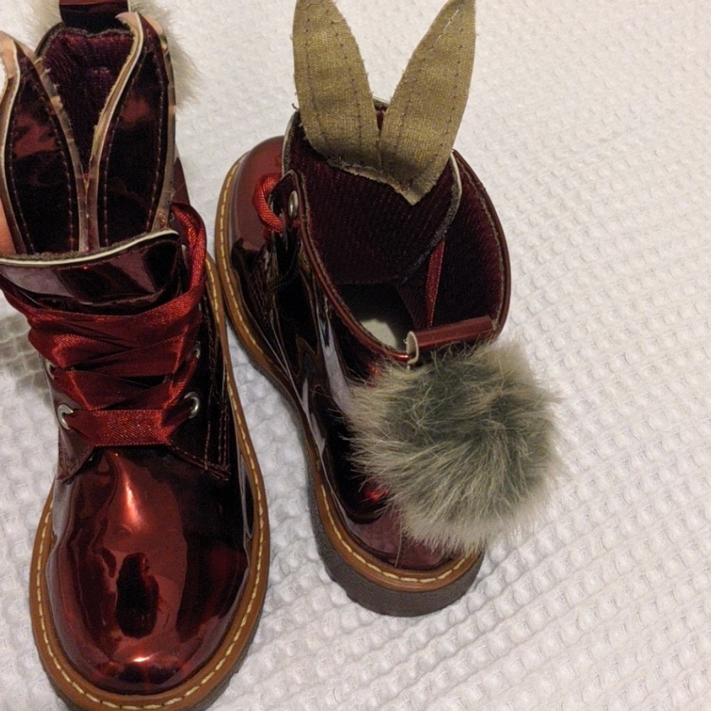 Super cute boots